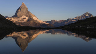Mountain reflection lake sky cloud - symmetrical balance free wallpaper