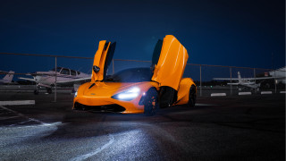 Night porsche parking open door - nice looking car free wallpaper