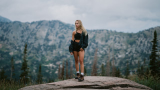 Mountain woman blonde glasses gloves - alena aenami free wallpaper