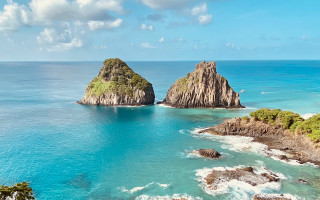 Small rocks ocean boat matte - smaller free wallpaper