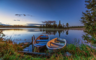 Lake shore boats sunset nature - the shore of a lake free wallpaper for desktop