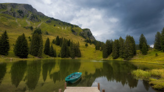 Boat dock lake mountains cloudy - lake free wallpaper