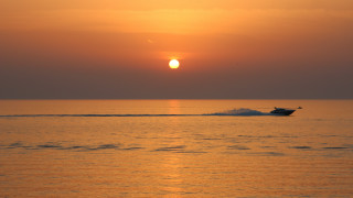 Boat sunset ocean cloud horizon - sunset time free wallpaper