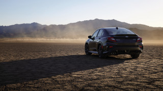 Desert car mountains dust tiltshift - free cars wallpaper