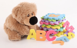 Teddy bear letters blocks gradient - toy free wallpaper