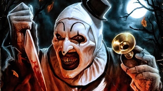 Creepy clown golden door knife - sinister free wallpaper for desktop