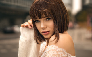 Elina karimova white sweater portrait - a white sweater free wallpaper