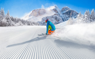 Skiing mountains snow blowing nature - ski free wallpaper