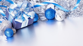 Blue silver christmas ornament bow - silver free wallpaper for desktop