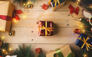 Wooden table christmas presents lights - decoration free wallpaper