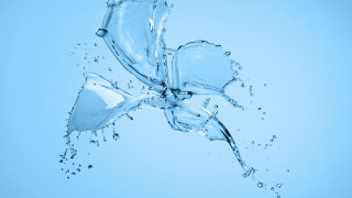 Water flower splash blue background - a drop of water free wallpaper