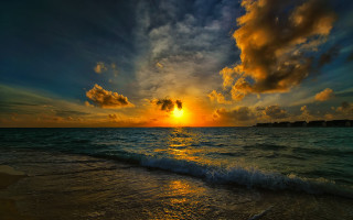 Sunset ocean clouds shore beach - cloud and water free wallpaper