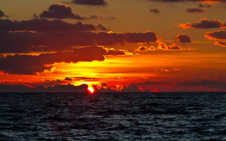 Sunset ocean clouds boat horizon 2 - cloud and a boat free wallpaper