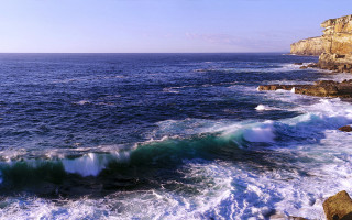 Ocean waves cliff sky city - wave free wallpaper