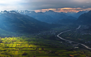 Valley road mountains sunset sky - light ray free wallpaper