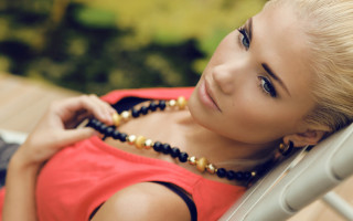 Woman necklace outdoor fashion photorealistic - a necklace free wallpaper