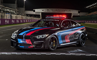 Bmw racecar stripe panfuturism night - a race track free wallpaper