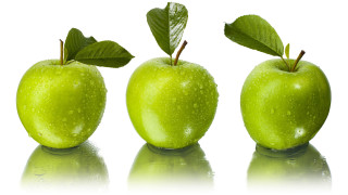 Three green apples leaves water 2 - conceptual art free wallpaper for desktop