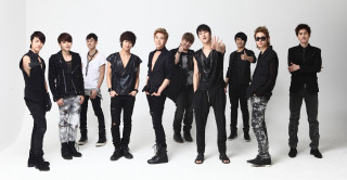 Young men group white wall - young man free wallpaper