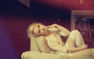 Woman couch crossed leg hand - emma geary free wallpaper for desktop