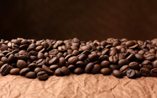 Coffee beans pile table brown - photorealistic imagery free wallpaper