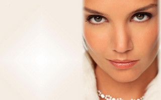 Woman necklace serious white shirt - realistic shaded perfect face free wallpaper