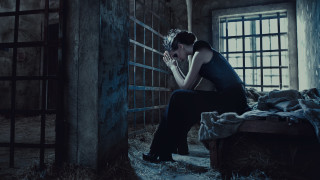 Woman bench room window hay - a bench in a room free wallpaper