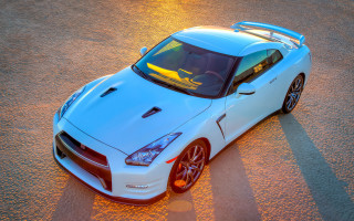 White sports car sunset pearlescent - sunset time free wallpaper