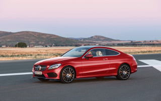 Red mercedes coupe desert mountains - a road in the desert free wallpaper