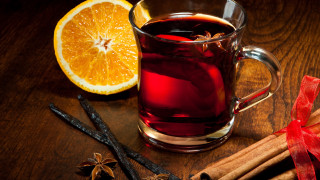 Mulled wine cinnamon orange still - an orange slice free wallpaper