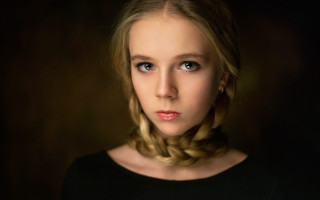 Young girl braid serious portrait - a braid free wallpaper