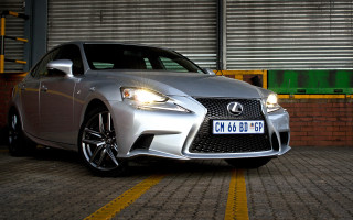 Silver car building shutters brick - shutter free wallpaper