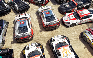 Group cars tiltshift madhouse berndfasching - a few car free wallpaper