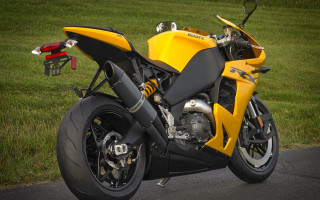 Yellow motorcycle road grass red - ray free wallpaper