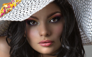 Woman hat ribbon pink lips - a white hat free wallpaper