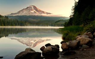 Mountain reflection lake sunset forest 3 - rock and trees free wallpaper