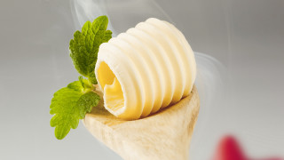 Food leaf smoke 3d render - a close up of a piece free wallpaper