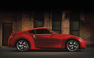 Red sports car brick building 4 - a brick building free wallpaper