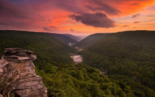 Sunset valley river cliff cityscape - a valley below free wallpaper