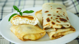 Plate crepe burrito green leaf - a table cloth free wallpaper