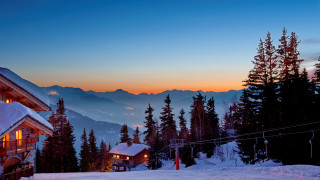 Ski lodge mountain sunset snow - eric deschamps free wallpaper