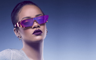 Woman purple sunglasses silver dress - a silver dress free wallpaper