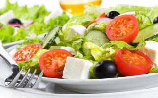 Salad tomatoes olives lettuce feta - a white plate free wallpaper