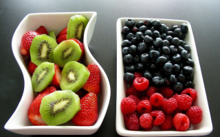 Fruit bowls berries kiwi still - eden box free wallpaper