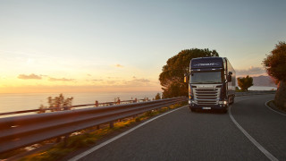 Truck ocean sunset flat promotional - a truck free wallpaper