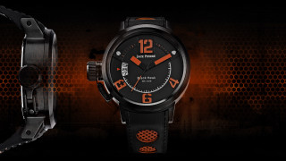 Watch black dial orange hands - accent free wallpaper