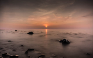 Sunset water rocks clouds horizon 3 - rock free wallpaper for desktop