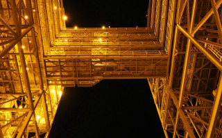 Tower lights night sky architecture - tall tower free wallpaper