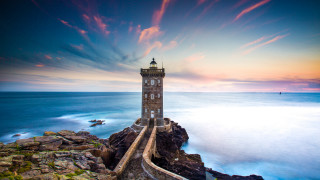 Lighthouse rocky cliff ocean sunset 7 - the cliff free wallpaper