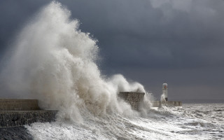 Wave wall lighthouses stormy precisionism - a large wave free wallpaper for desktop